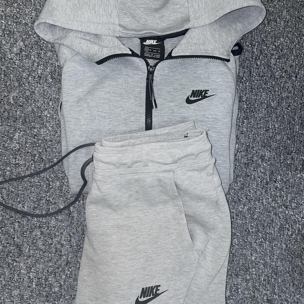 Nike Tech Fleece Grey Gray Tracksuit Sise XS Extra... - Depop