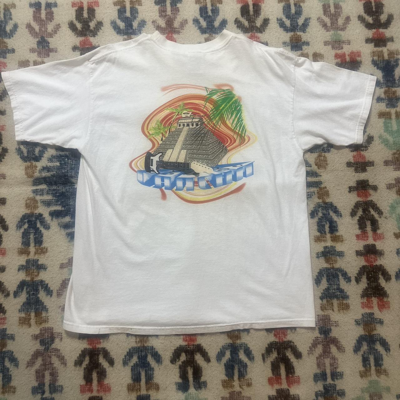 item listed by justsellingthrift