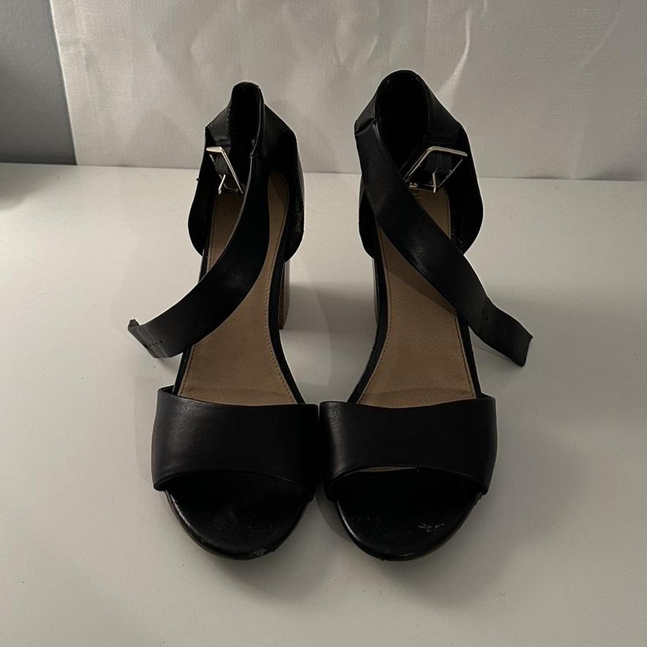 merona black heels
