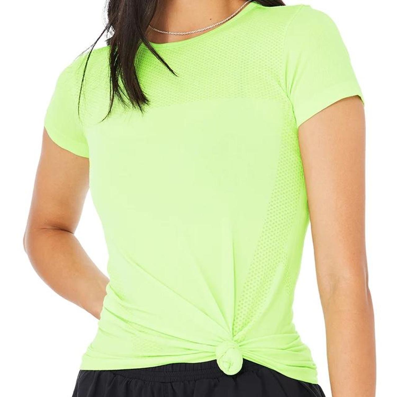 Alo Women's Green T-shirt | Depop