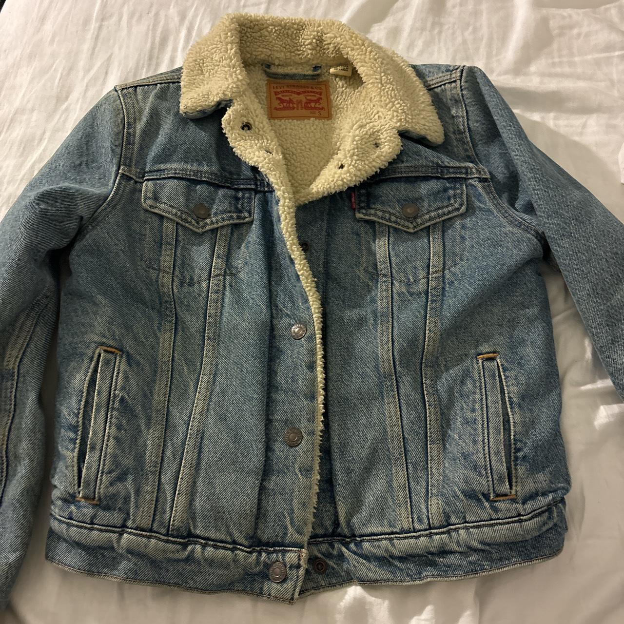 Levi’s Sherpa denim jacket in size S. Well-loved... - Depop