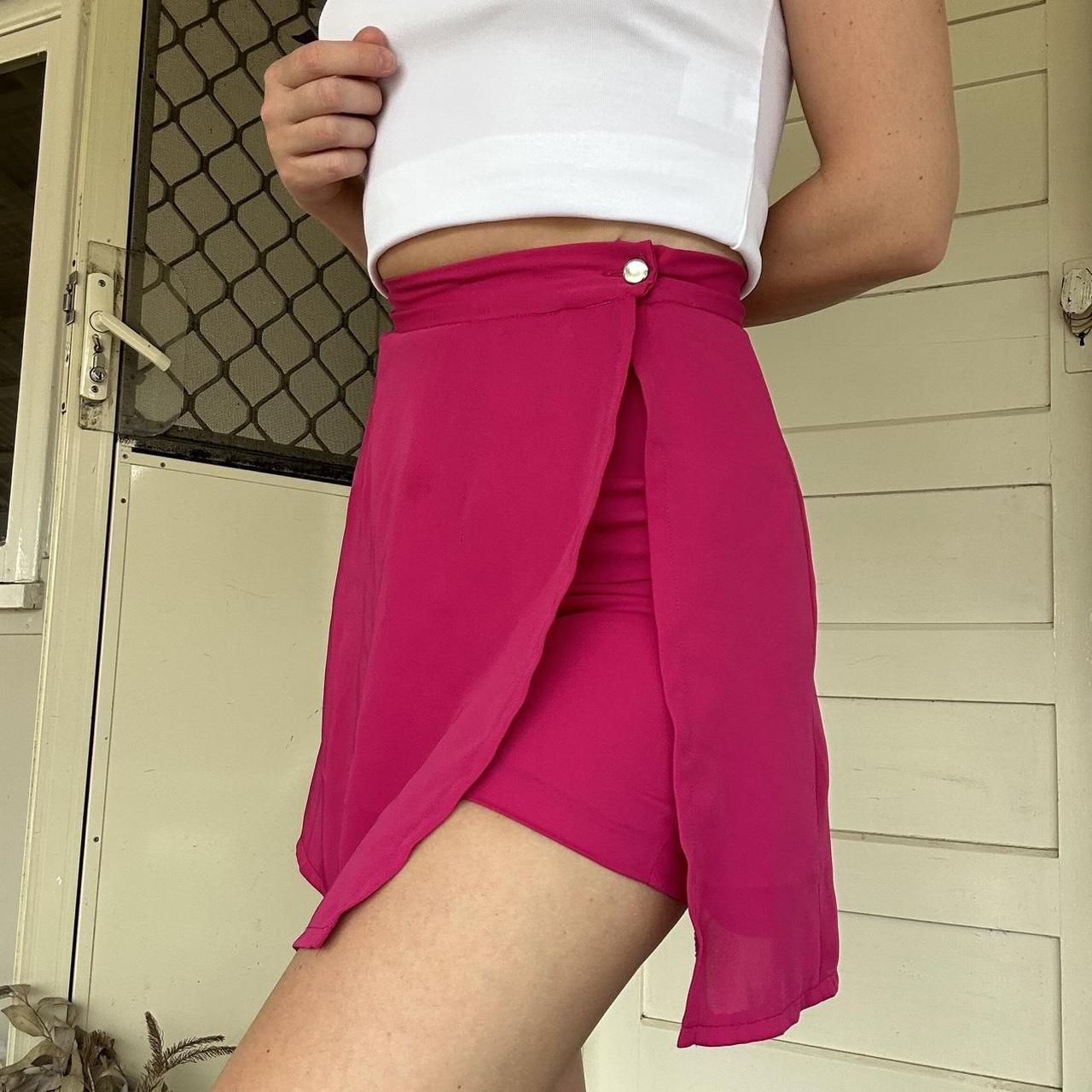 Vintage hot pink skort Suuuuper cute, I’m devastated... - Depop