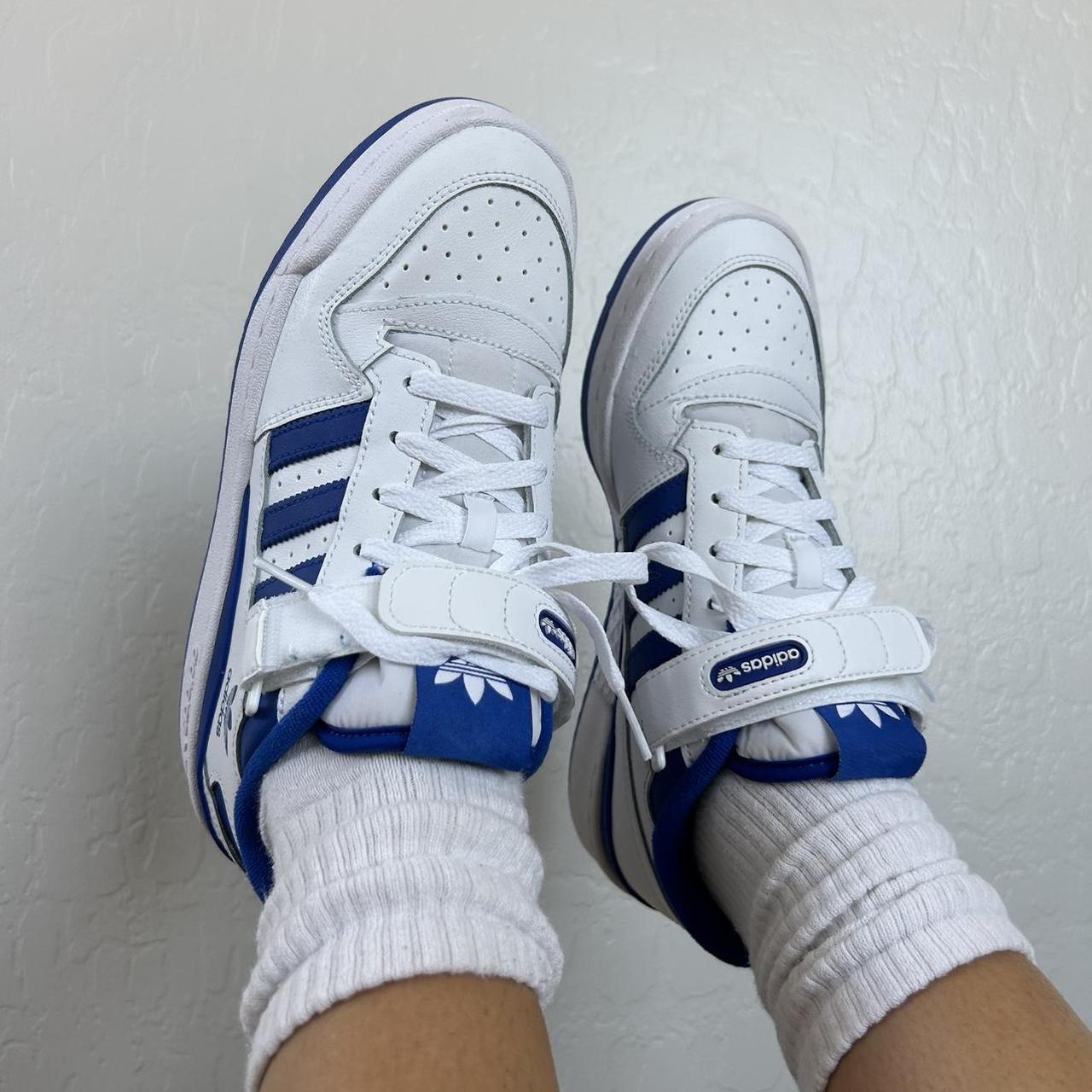 Adidas Women's White and Blue Trainers | Depop