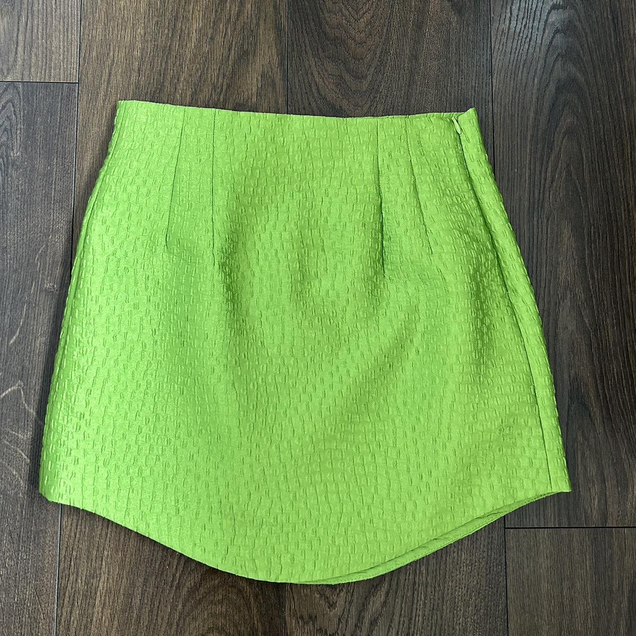 Zara green mini skirt Brand new with tags Size... - Depop