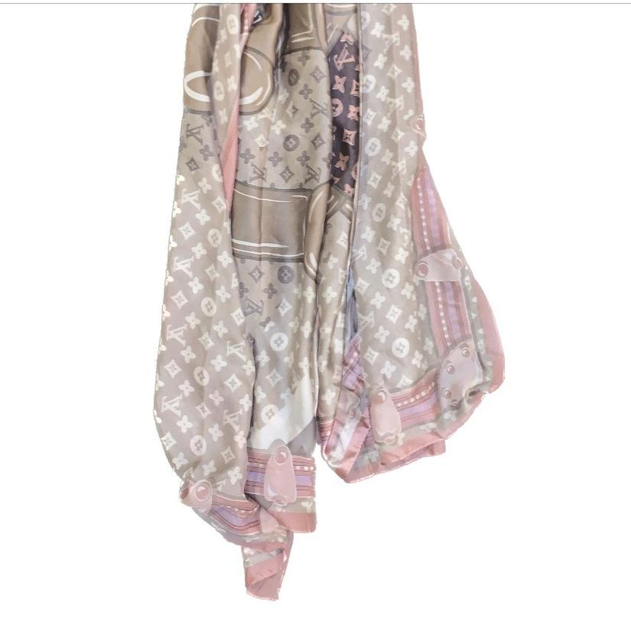 Louis Vuitton Beige Scarves & Wraps for Women for sale