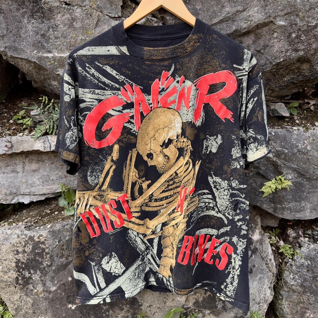 Vintage Guns N Roses “Dust N Bones” AOP T-Shirt Size...