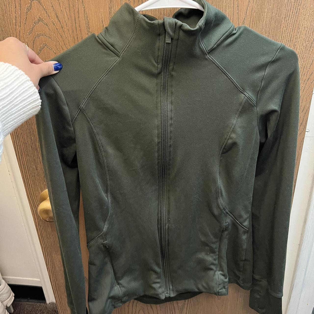 lululemon define jacket dupe, size xs works for size - Depop