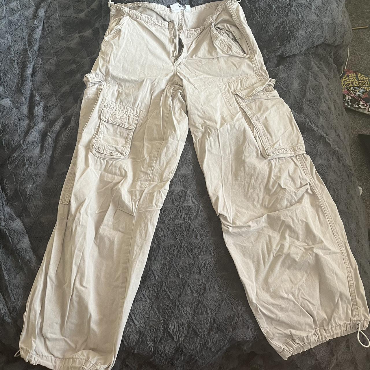 Urban Outfitters Women's Cream Trousers | Depop