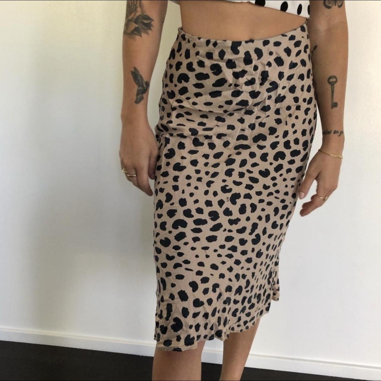 Realisation The Naomi silk leopard print skirt. Depop