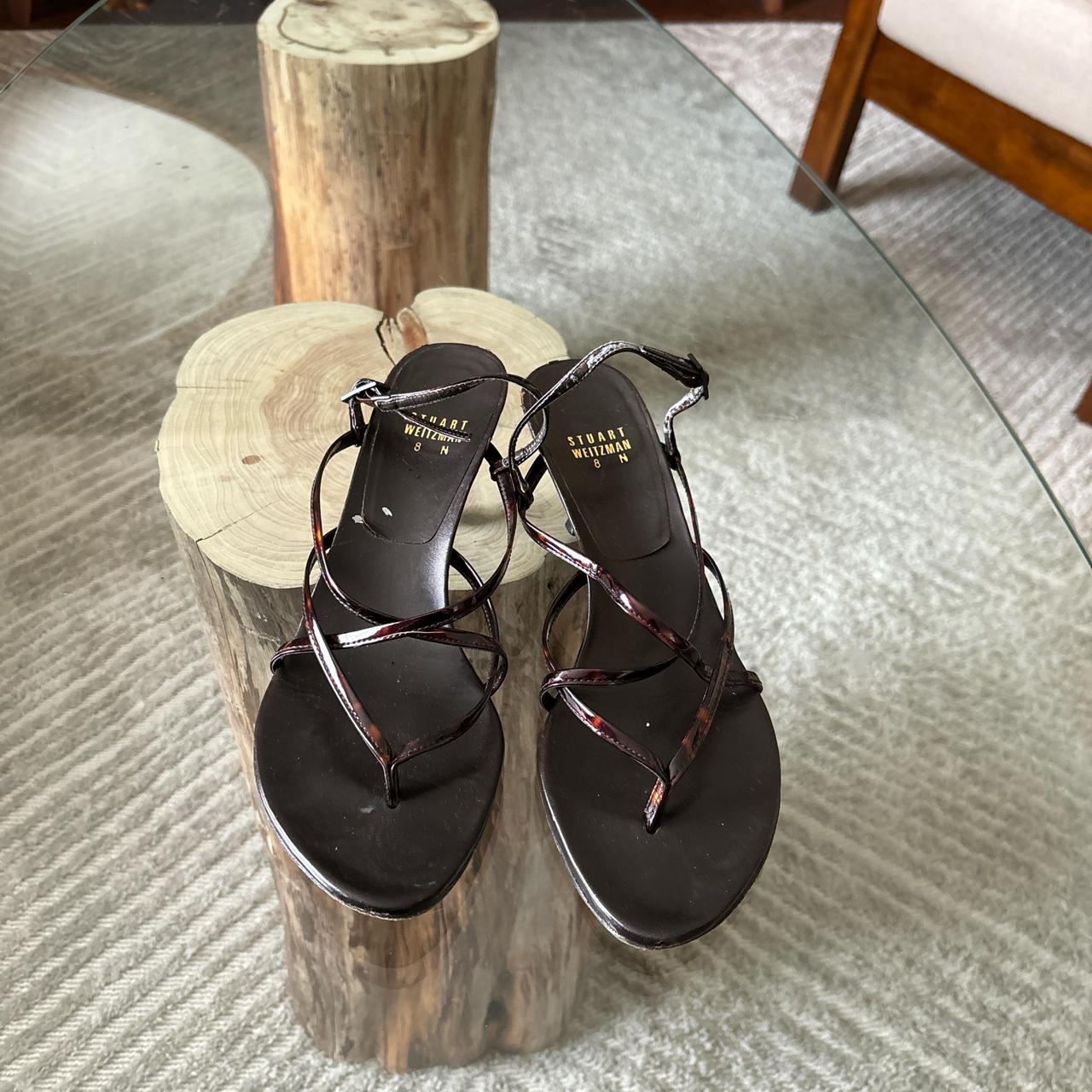 stuart weitzman kitten heels