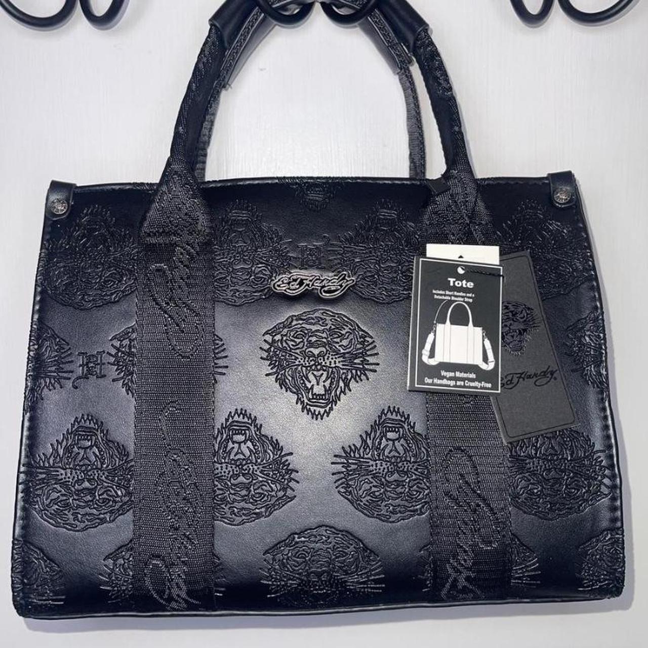 item listed by mekhadija