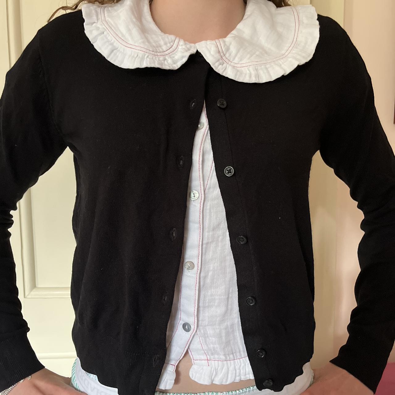 STUNNING BLACK CARDIGAN pairs perfectly with a... - Depop