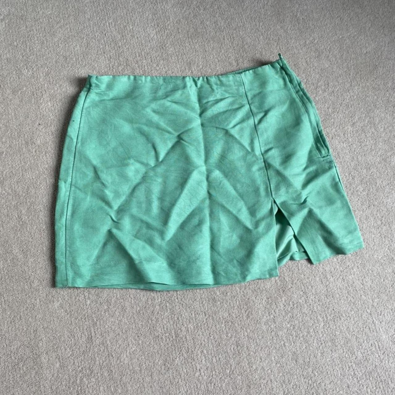 H&M green mini skirt Size 10 Depop