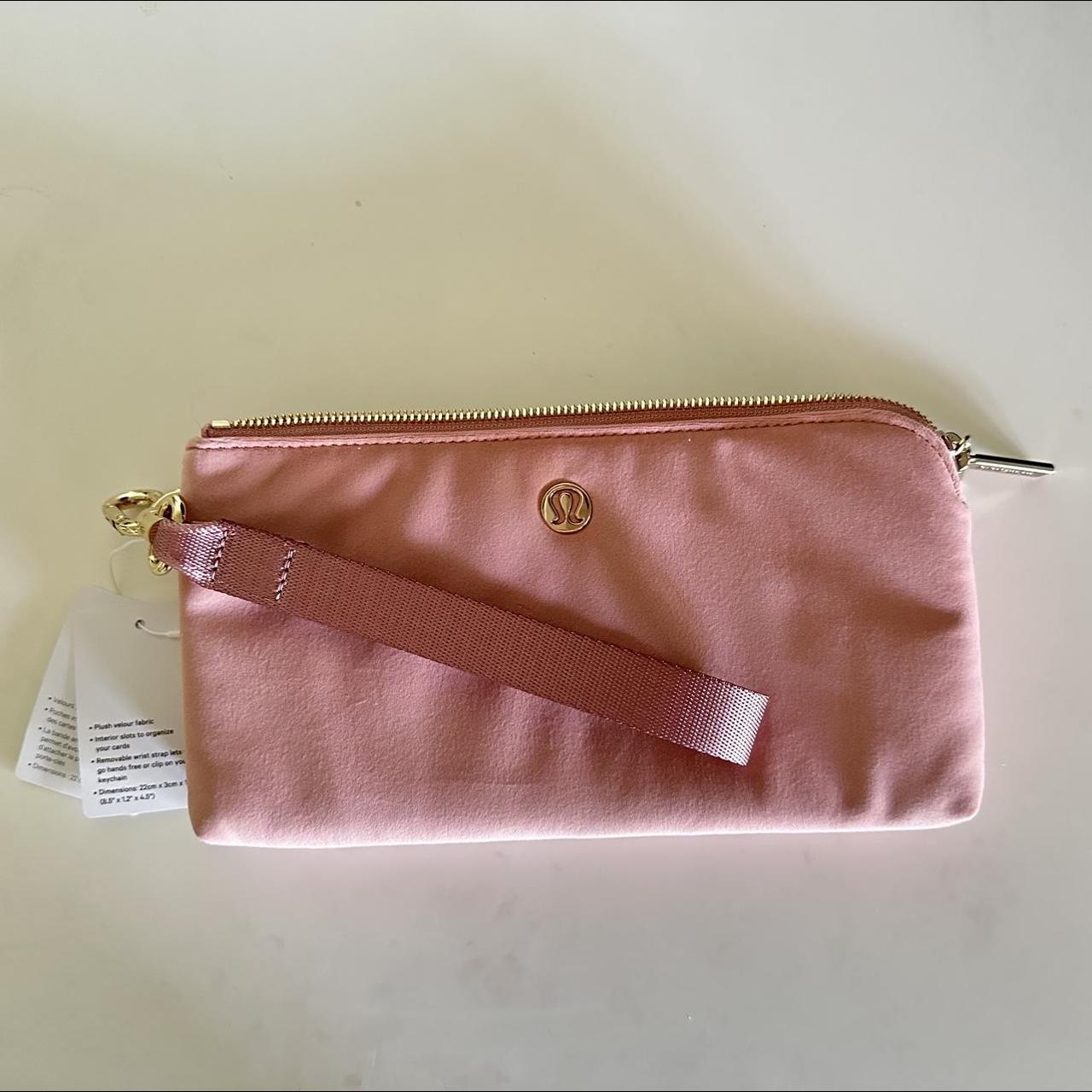 Lululemon curved store wristlet velour