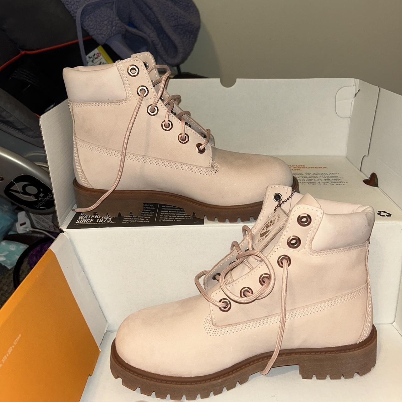 Pale pink timberland boots online