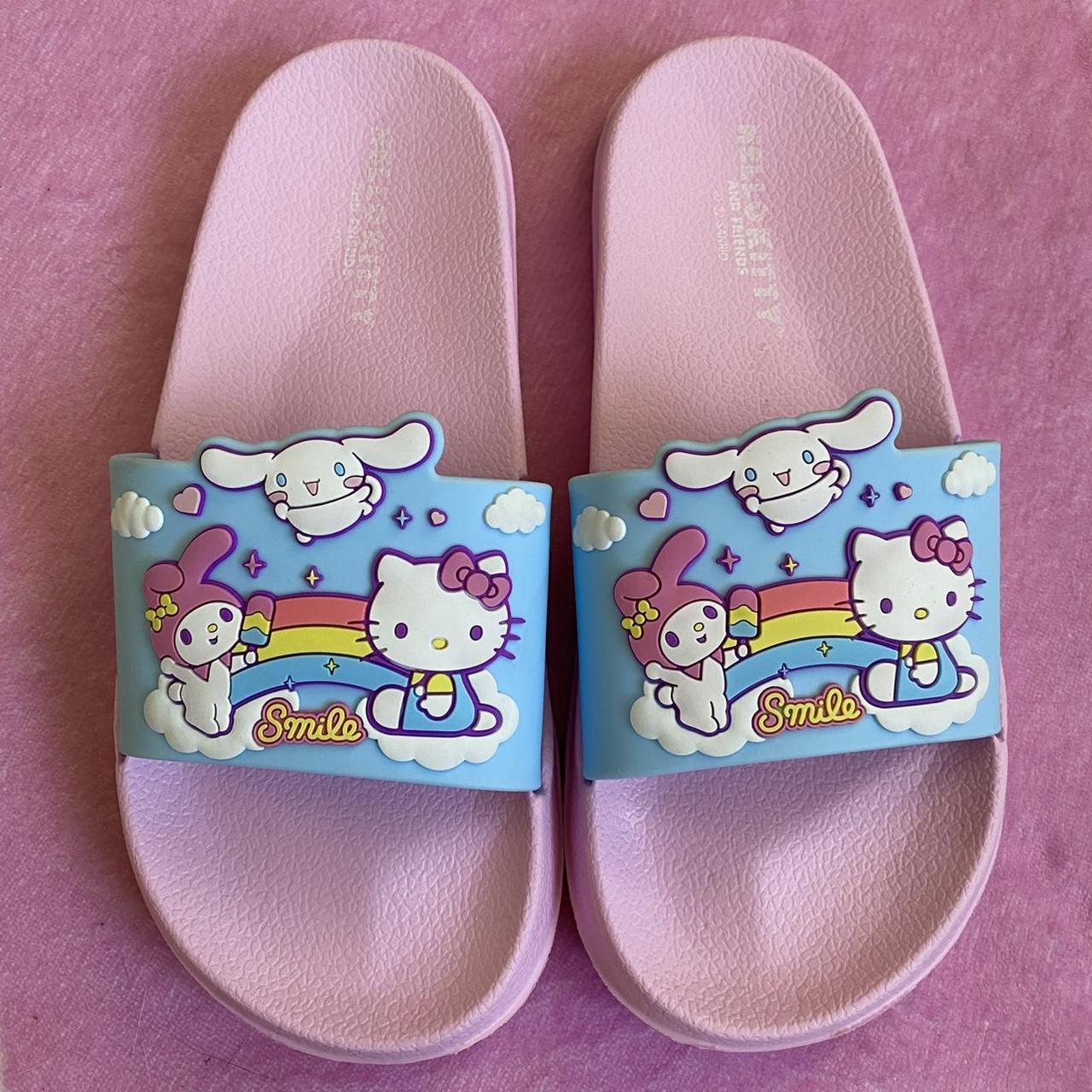 Hello Kitty and friends Sanrio slides. These... - Depop