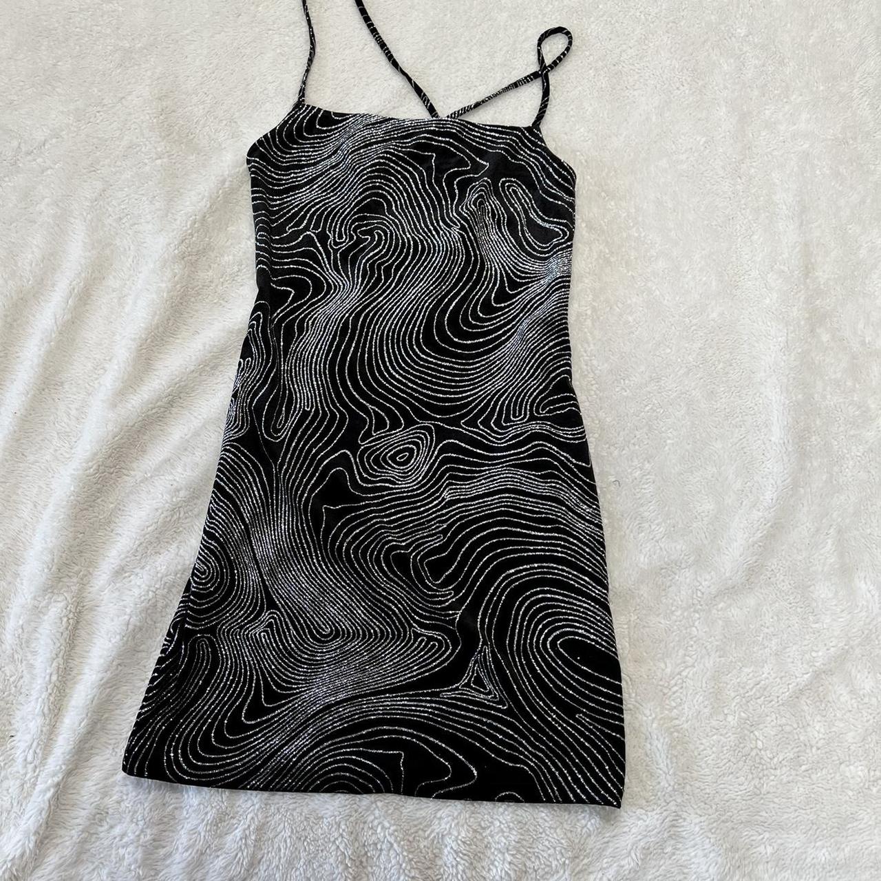 Sparkly swirl mini dress Super cute and stretchy... - Depop