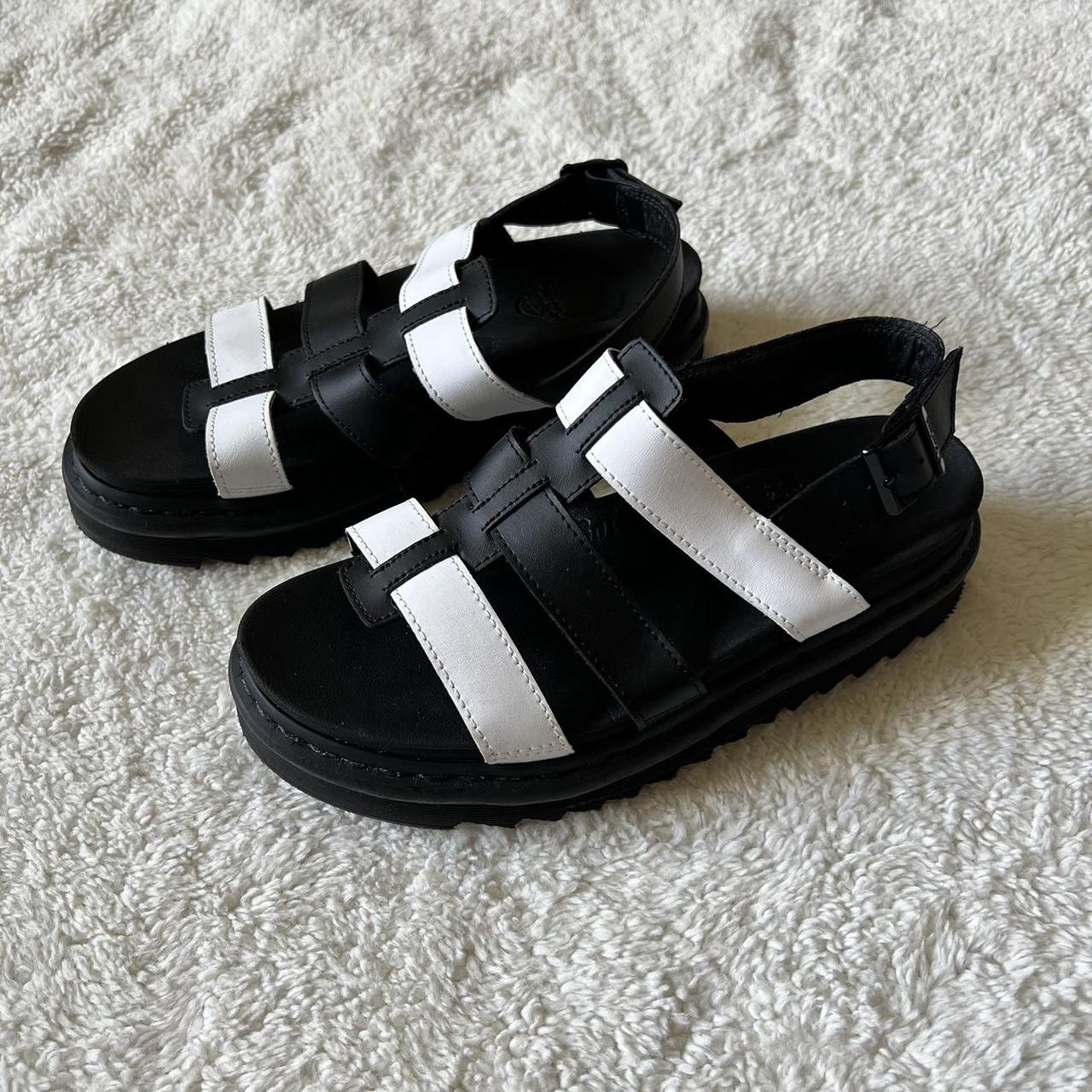 Dr shops martens sandals yelena