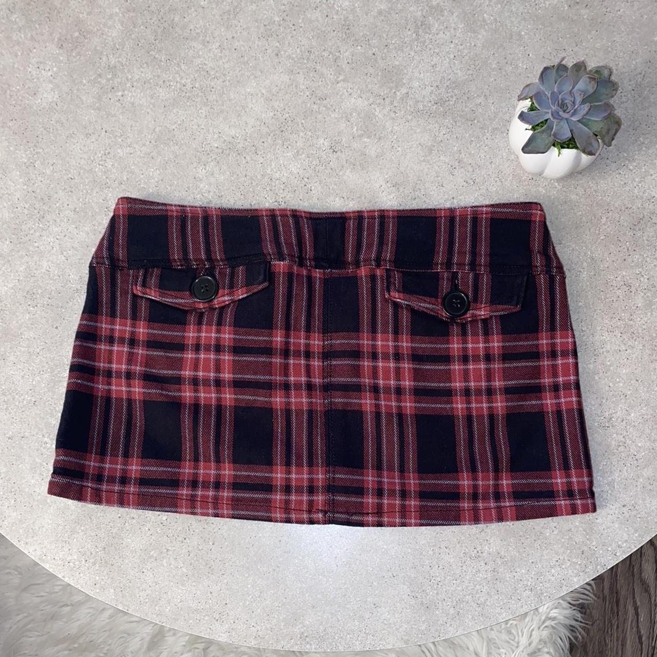 Women's Red and Black Skirt Depop
