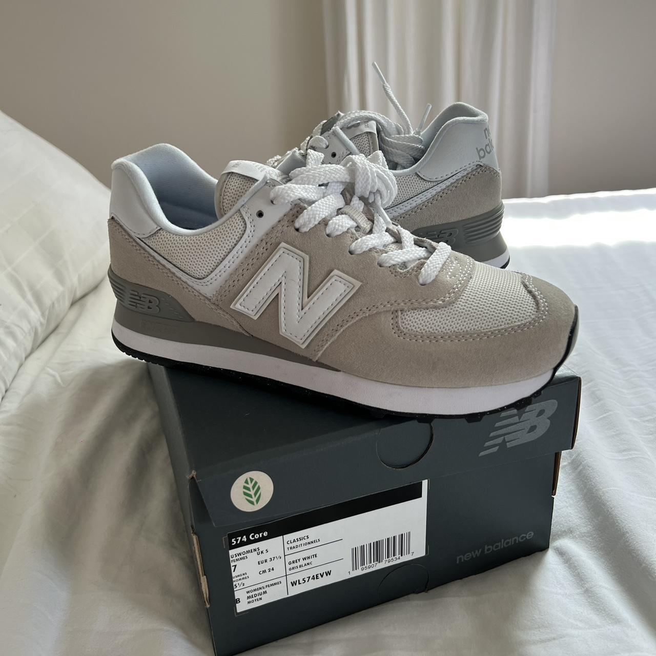 New Balance Women's Grey and White Trainers | Depop