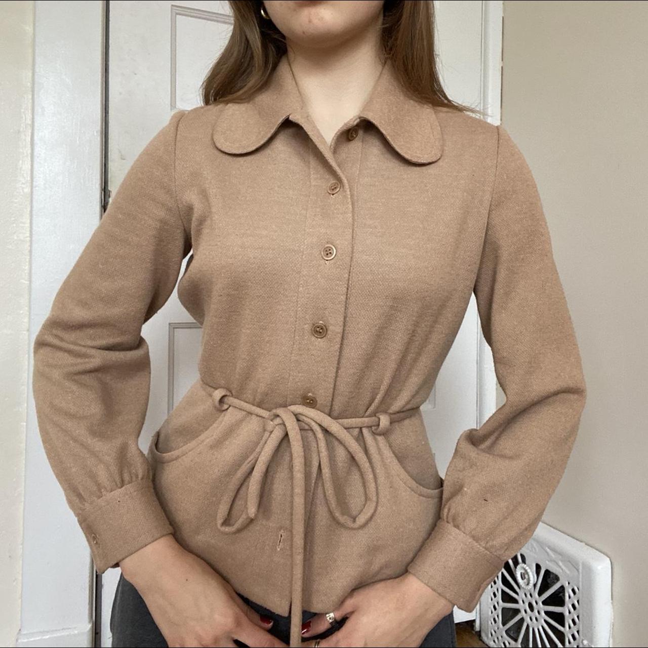 . 70s vintage dog ear collar button up jacket Thick... Depop