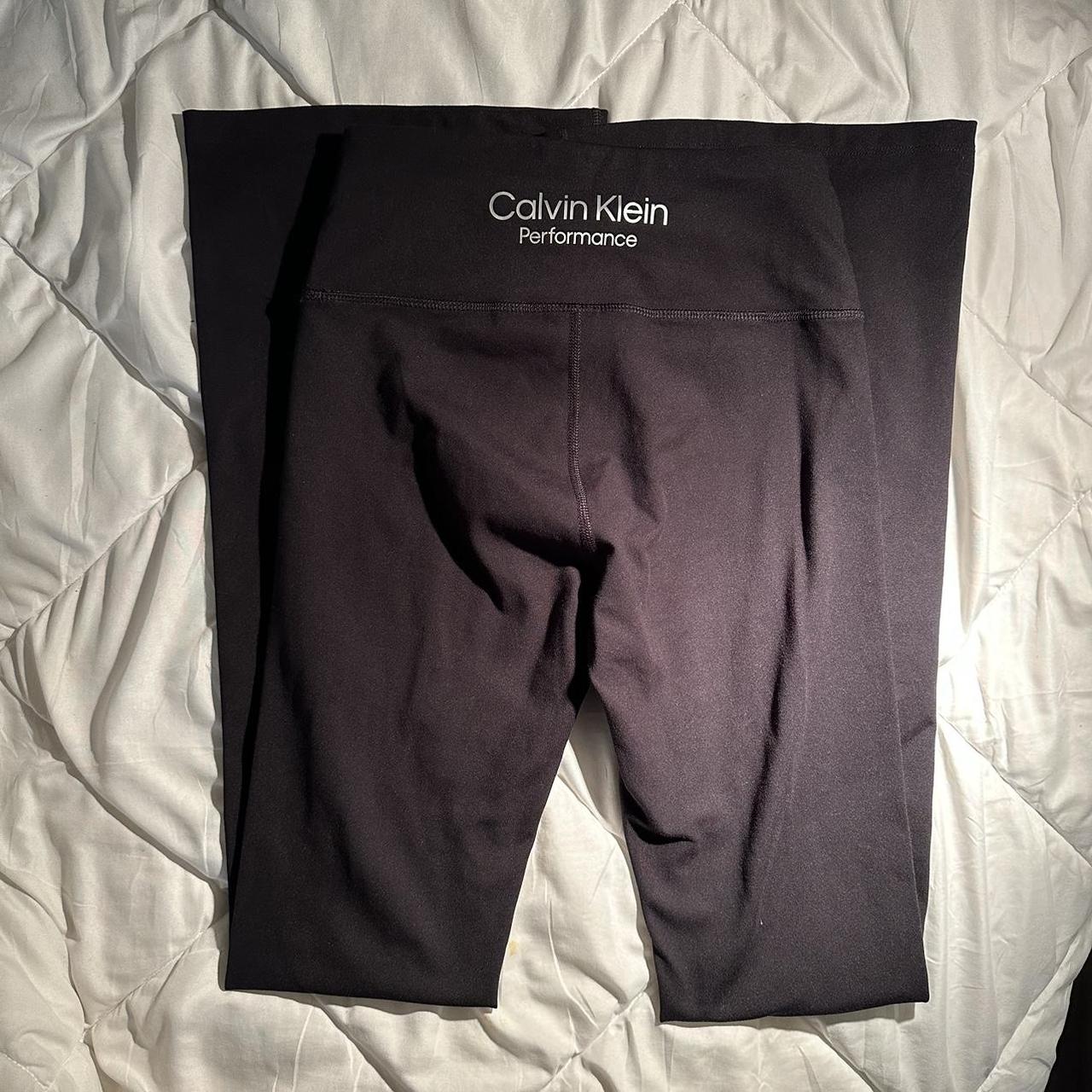 Size small Calvin Klein performance leggings brand - Depop