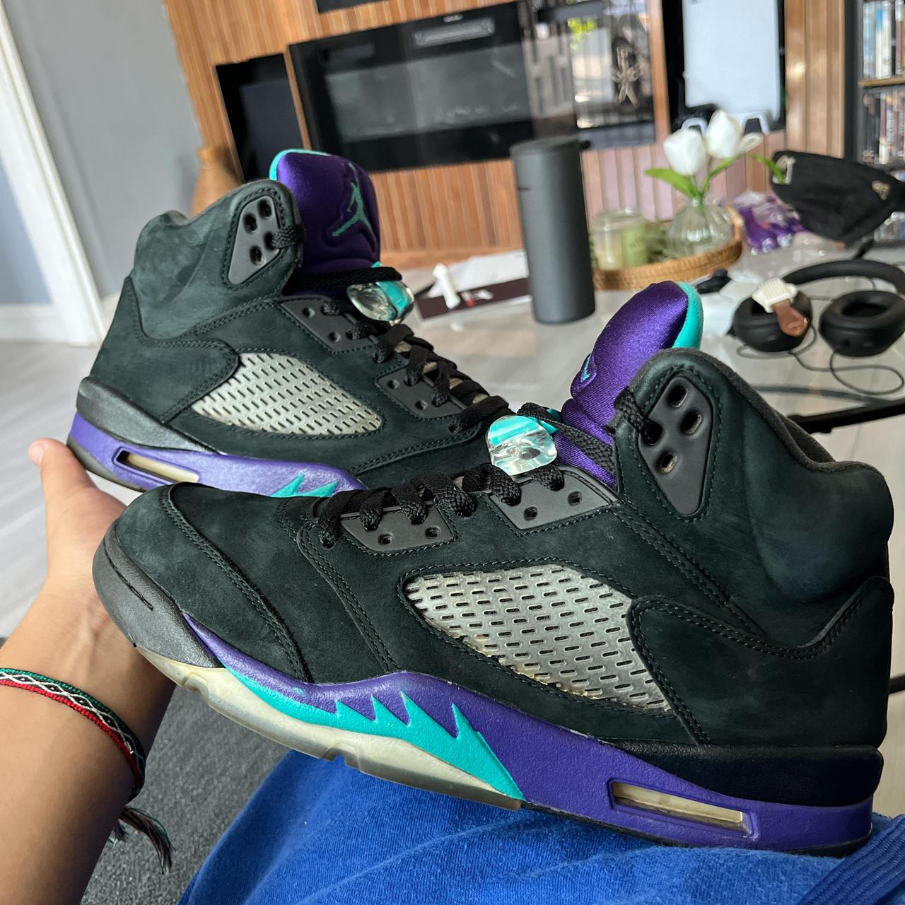 Black grape 5 hotsell