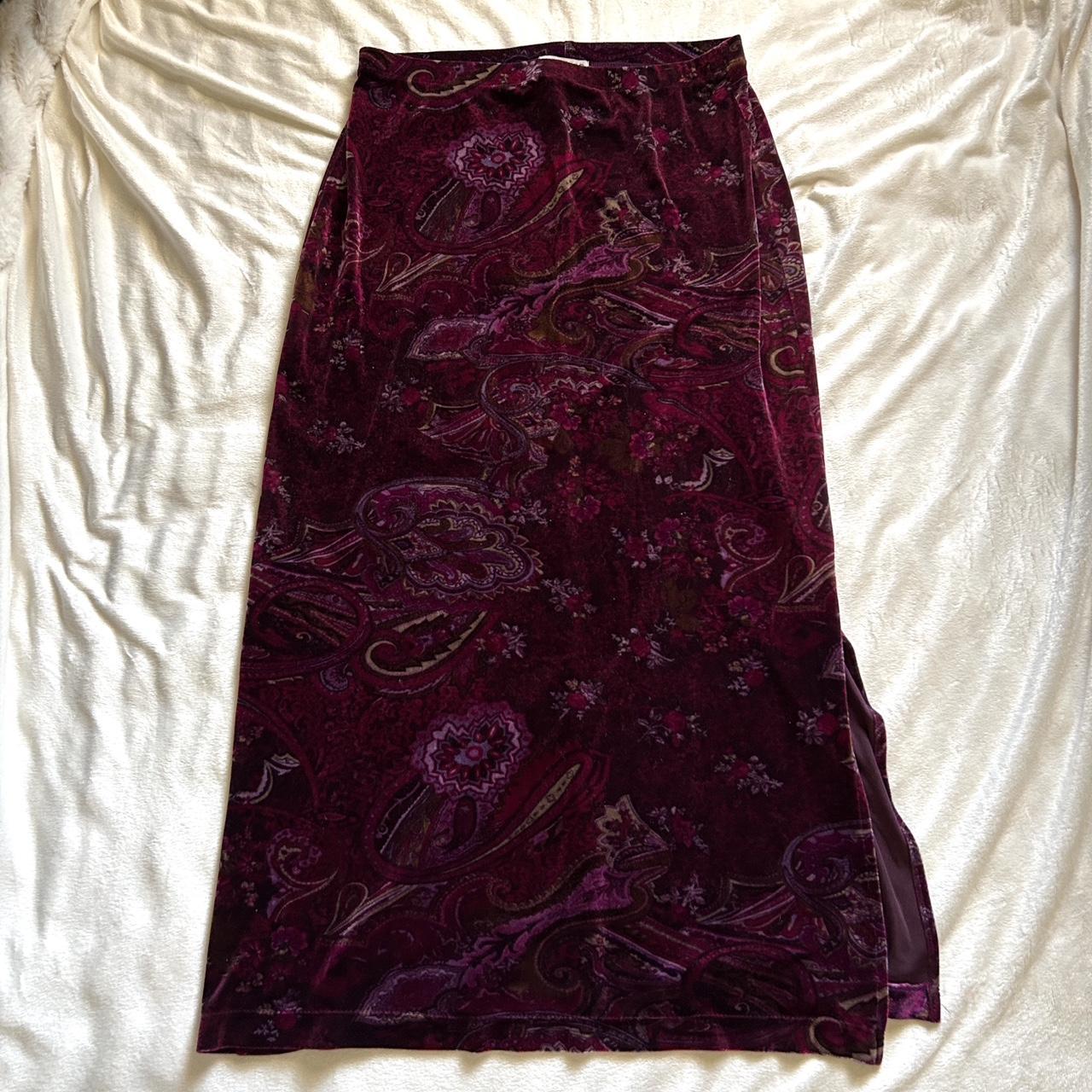 Y2K purple velour skirt 🍓 Best fits size M W:15... - Depop