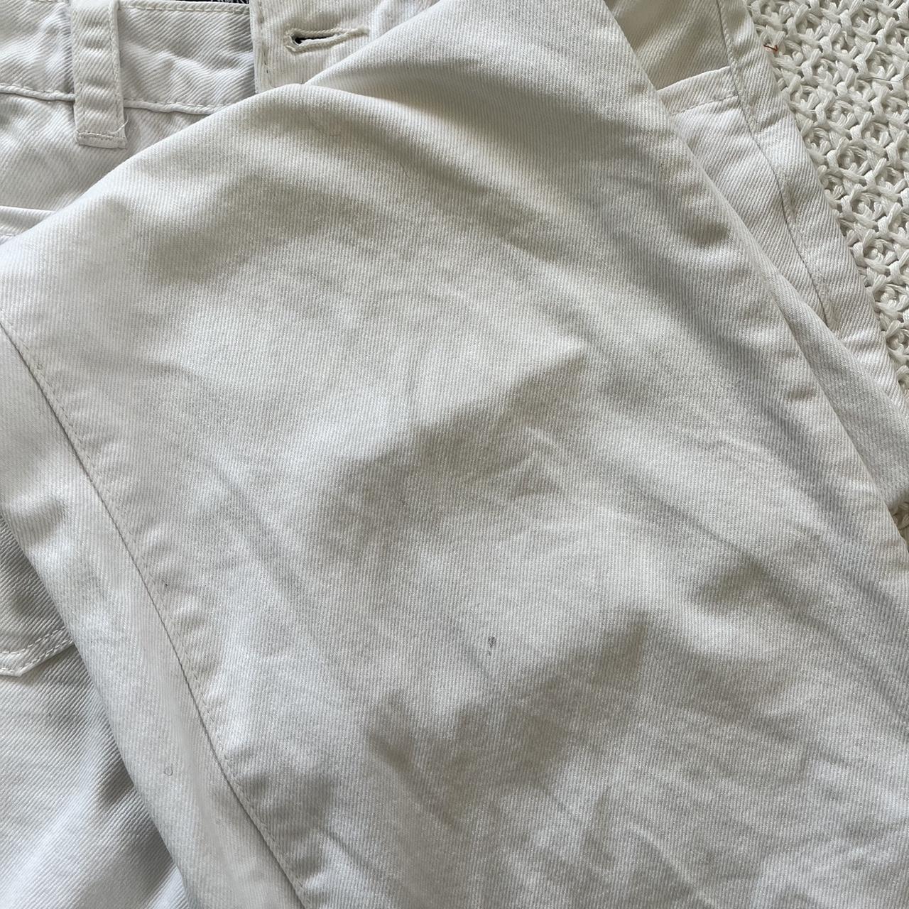 beachy white sportsgirl jeans! i have worn these so... Depop