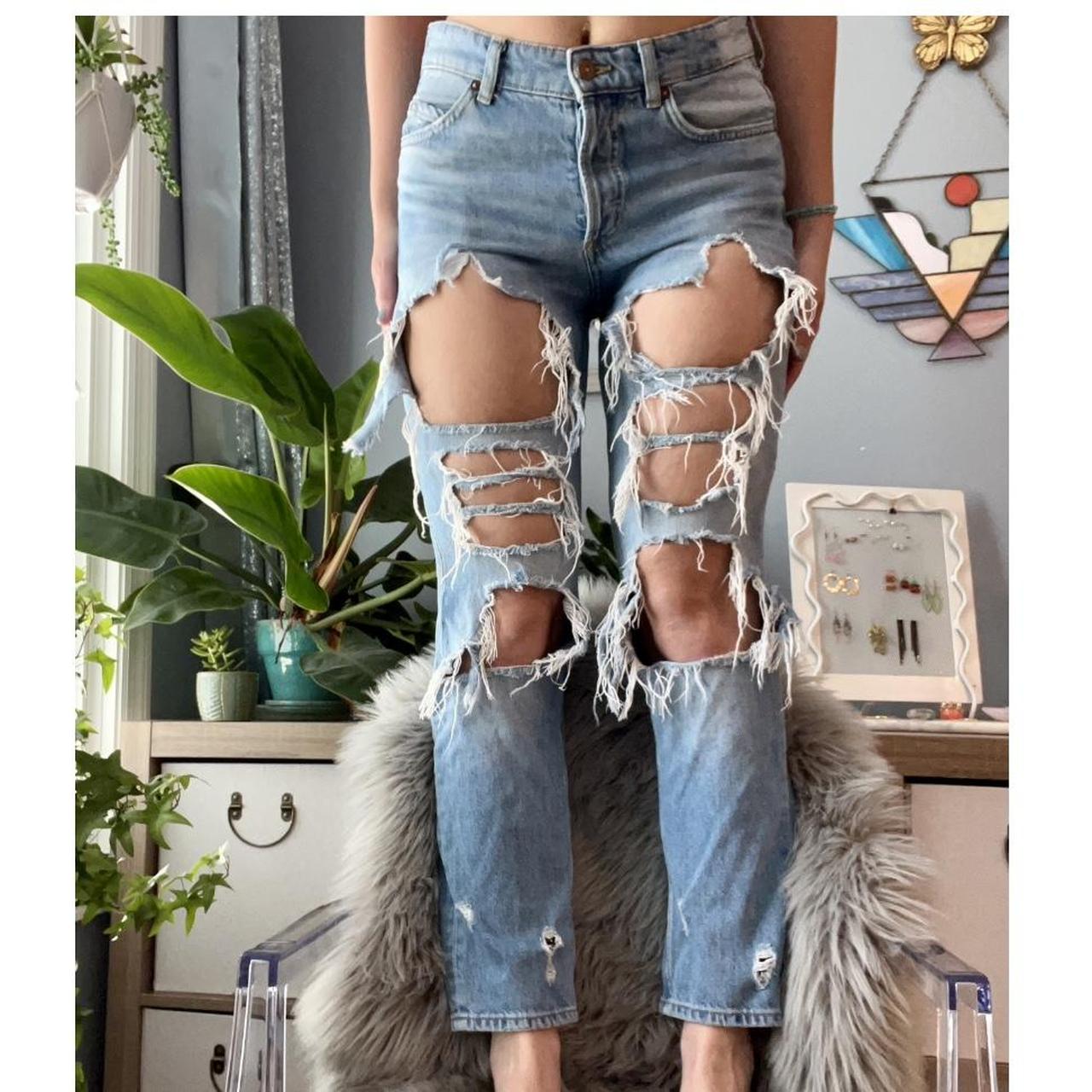 American Eagle ripped jeans!, Love these for beach
