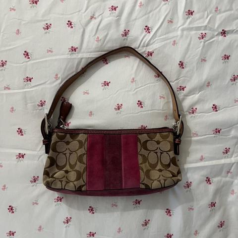 pricing help!!! early 2000s pink monogram coach shoulder bag/purse : r/Depop