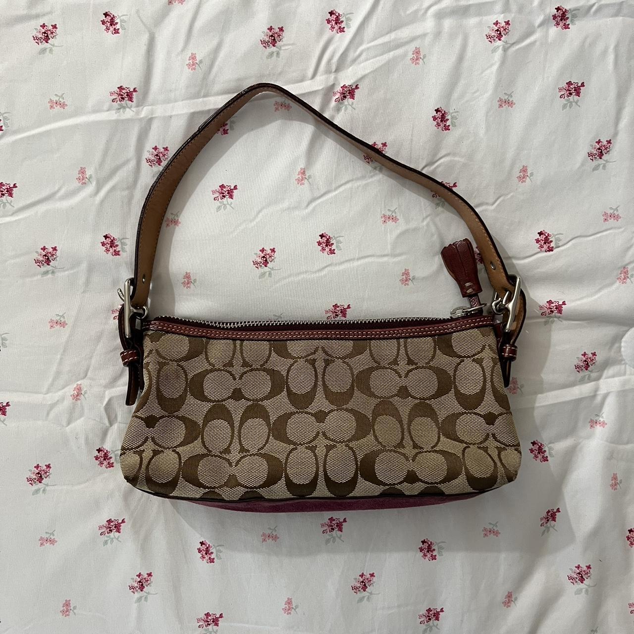 pricing help!!! early 2000s pink monogram coach shoulder bag/purse : r/Depop