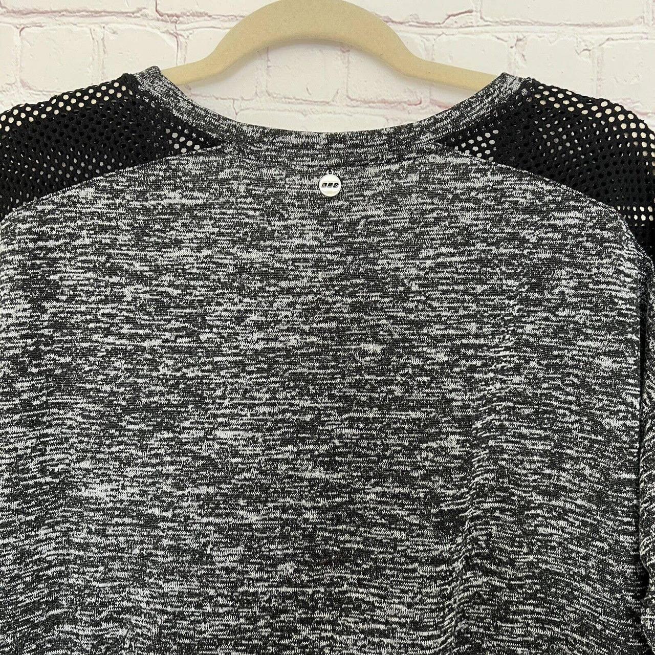 Lorna Jane Women's Ananda Black Gray 3/4 Mesh Sleeve - Depop