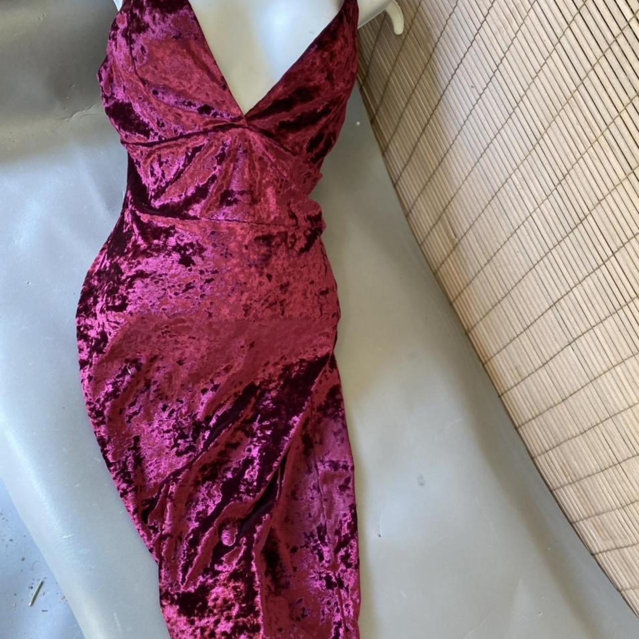 Fashion Nova. Red Crushed Velvet Sexy Dress