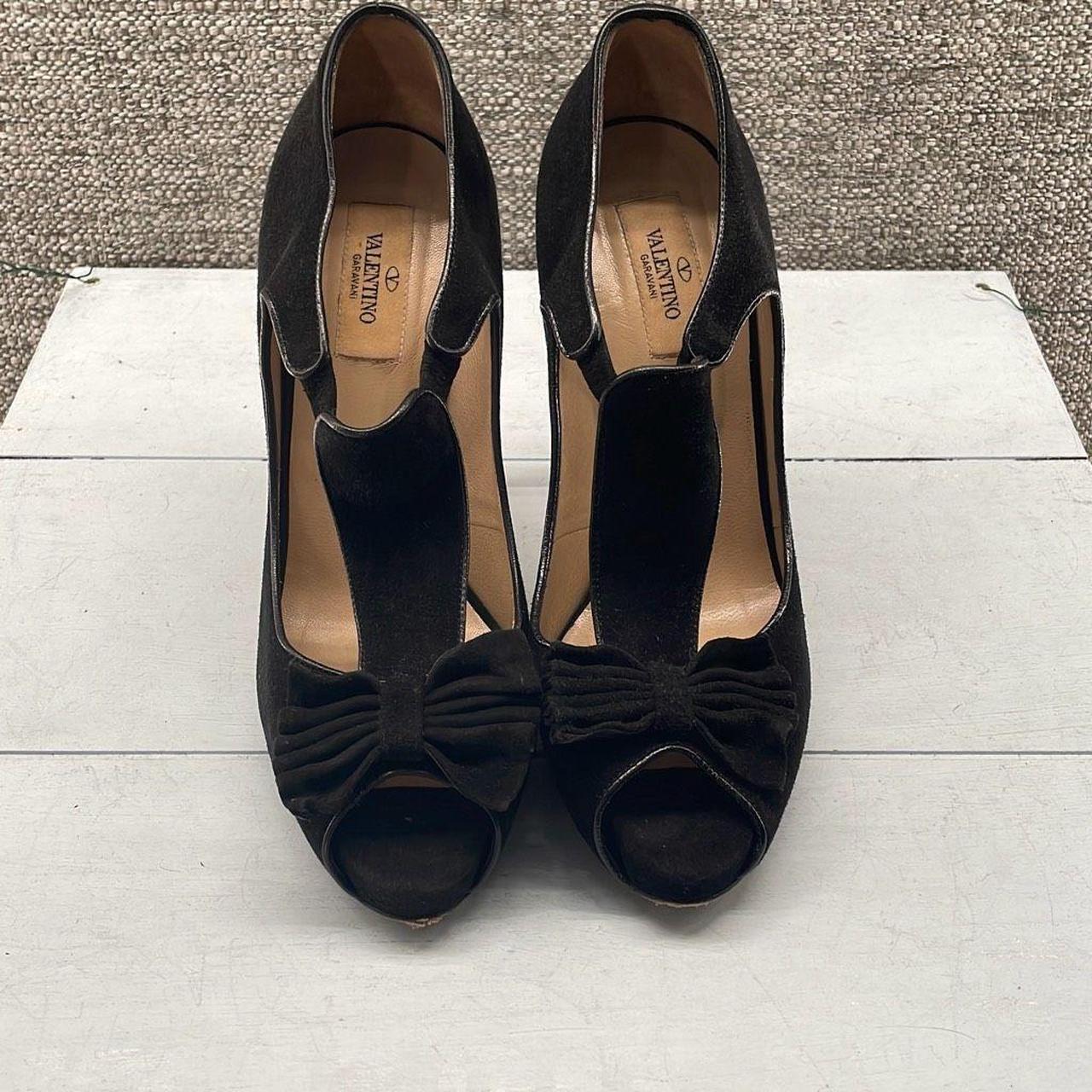 Black suede best sale valentino heels