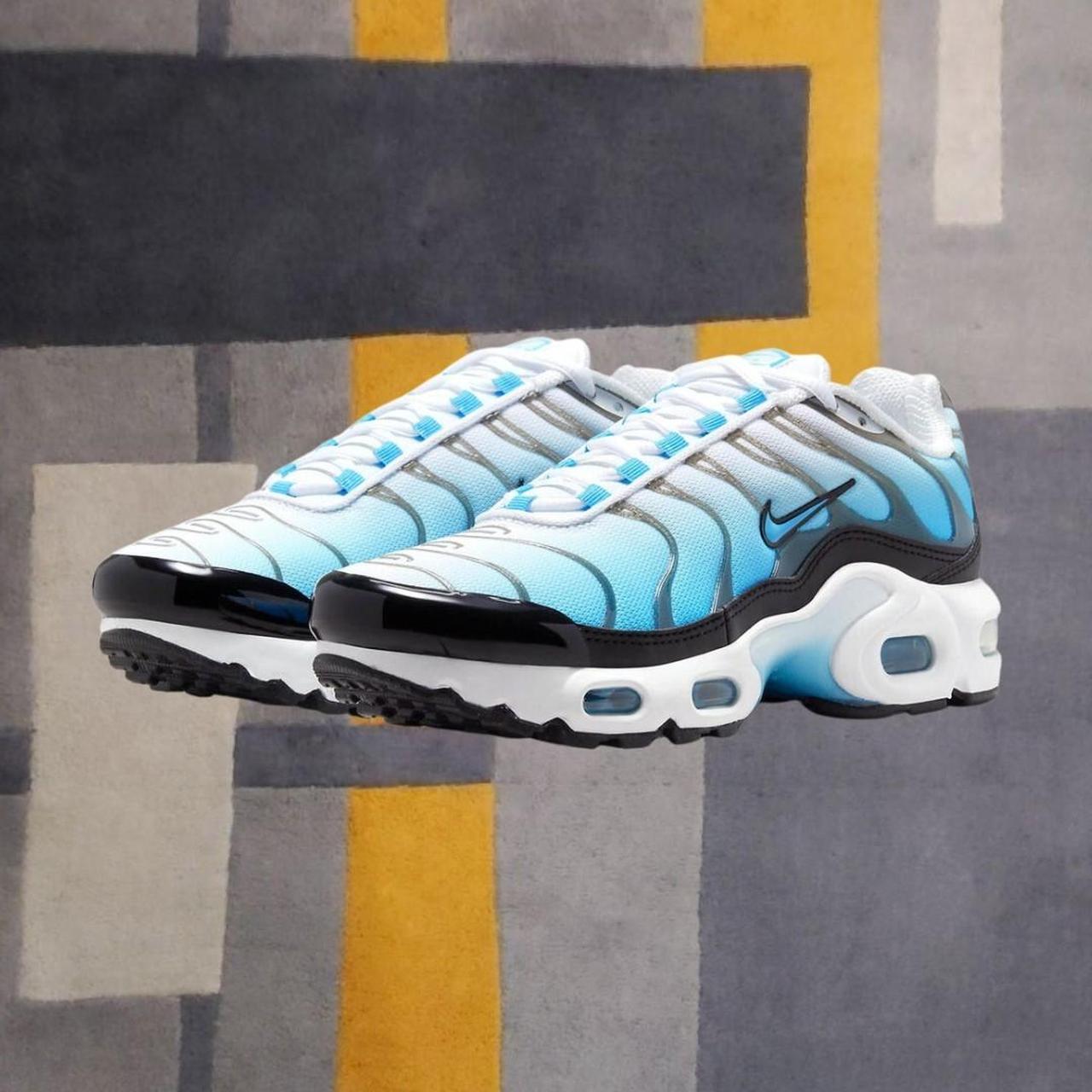 NIKE AIR MAX PLUS TUNED 1 TN (Light... - Depop