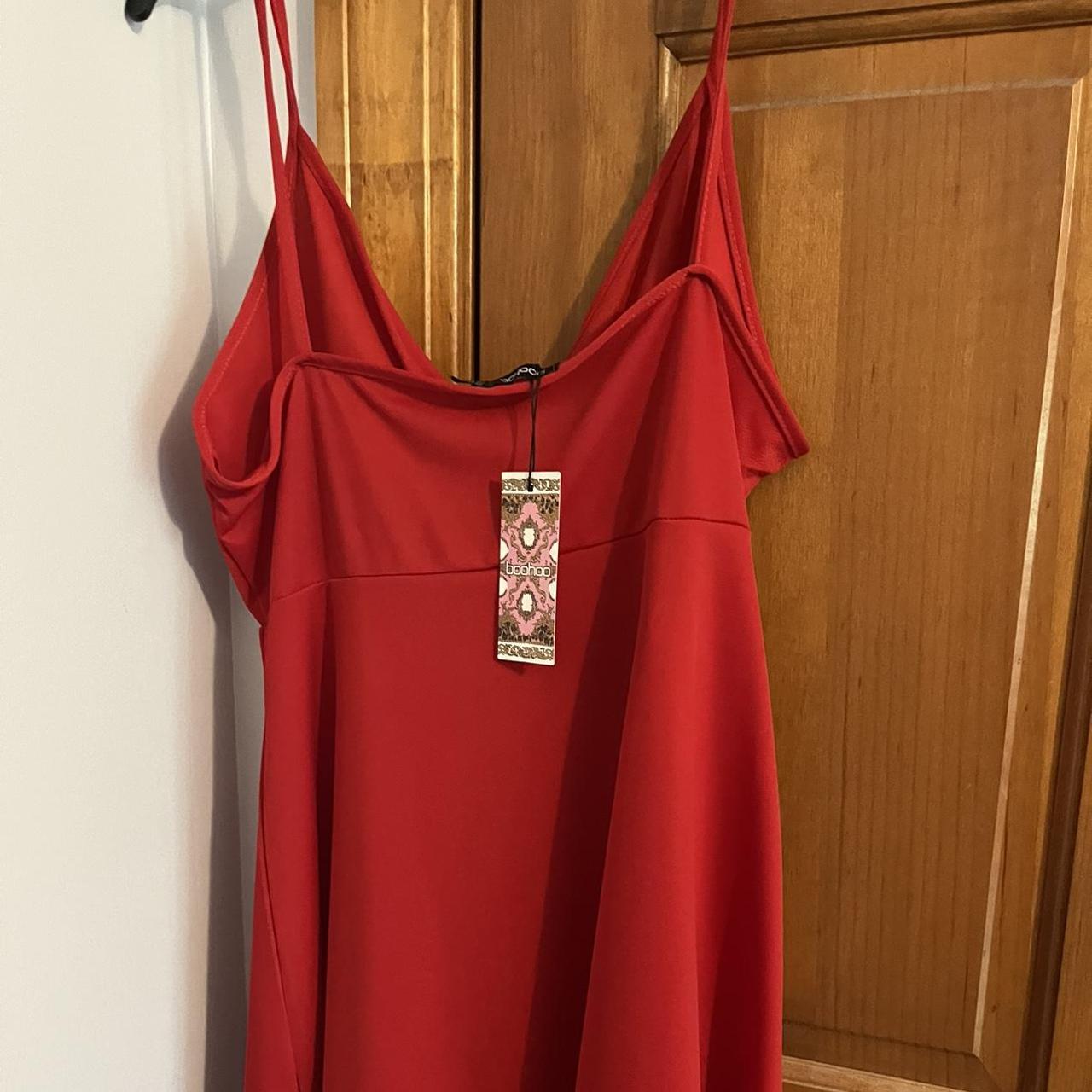 Boohoo Plus Women's Red Dress (2)