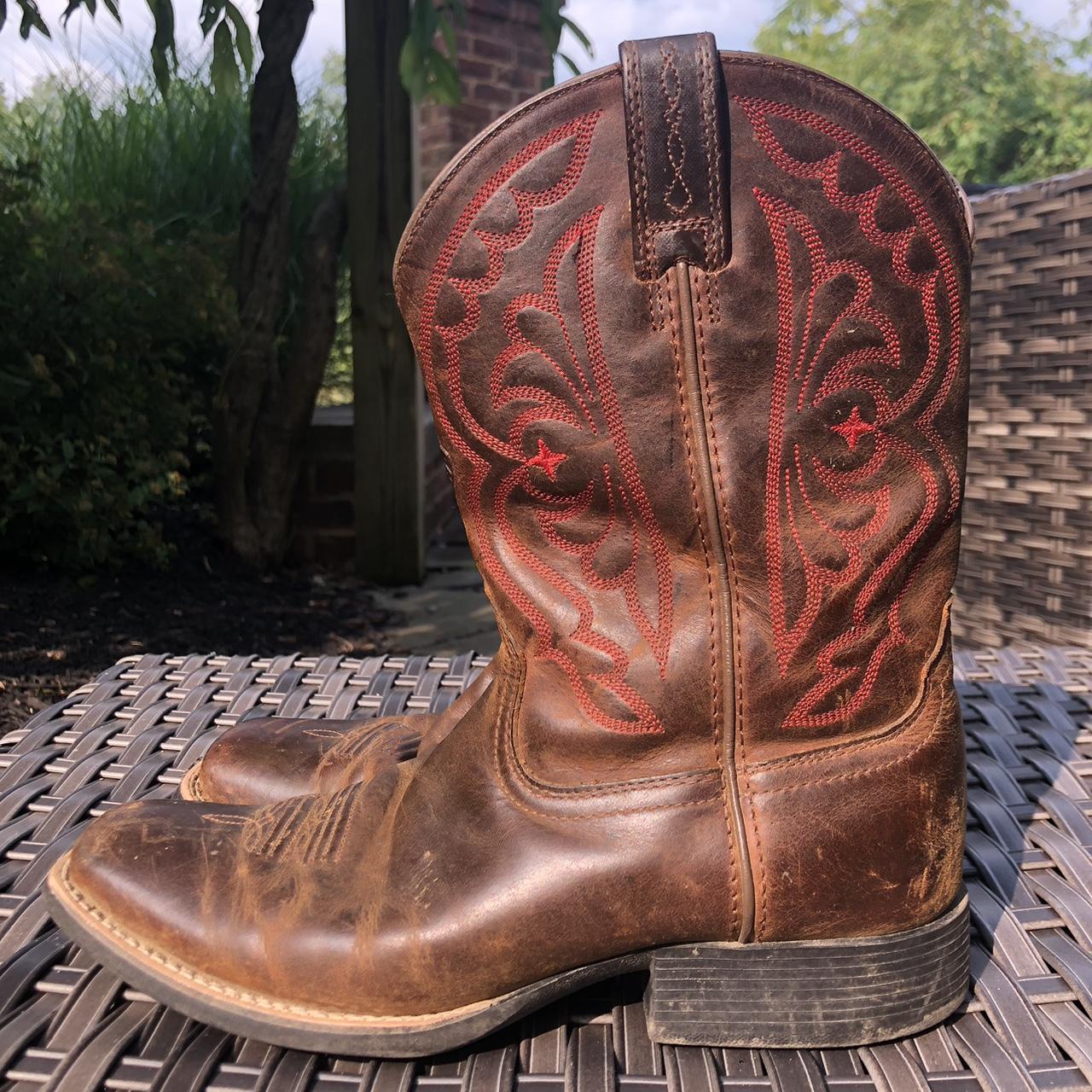 Red ariat best sale cowboy boots