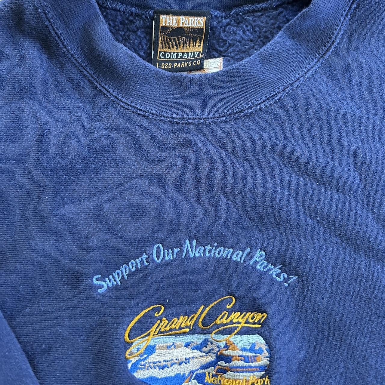 American Vintage Women's Navy Sweatshirt (2)