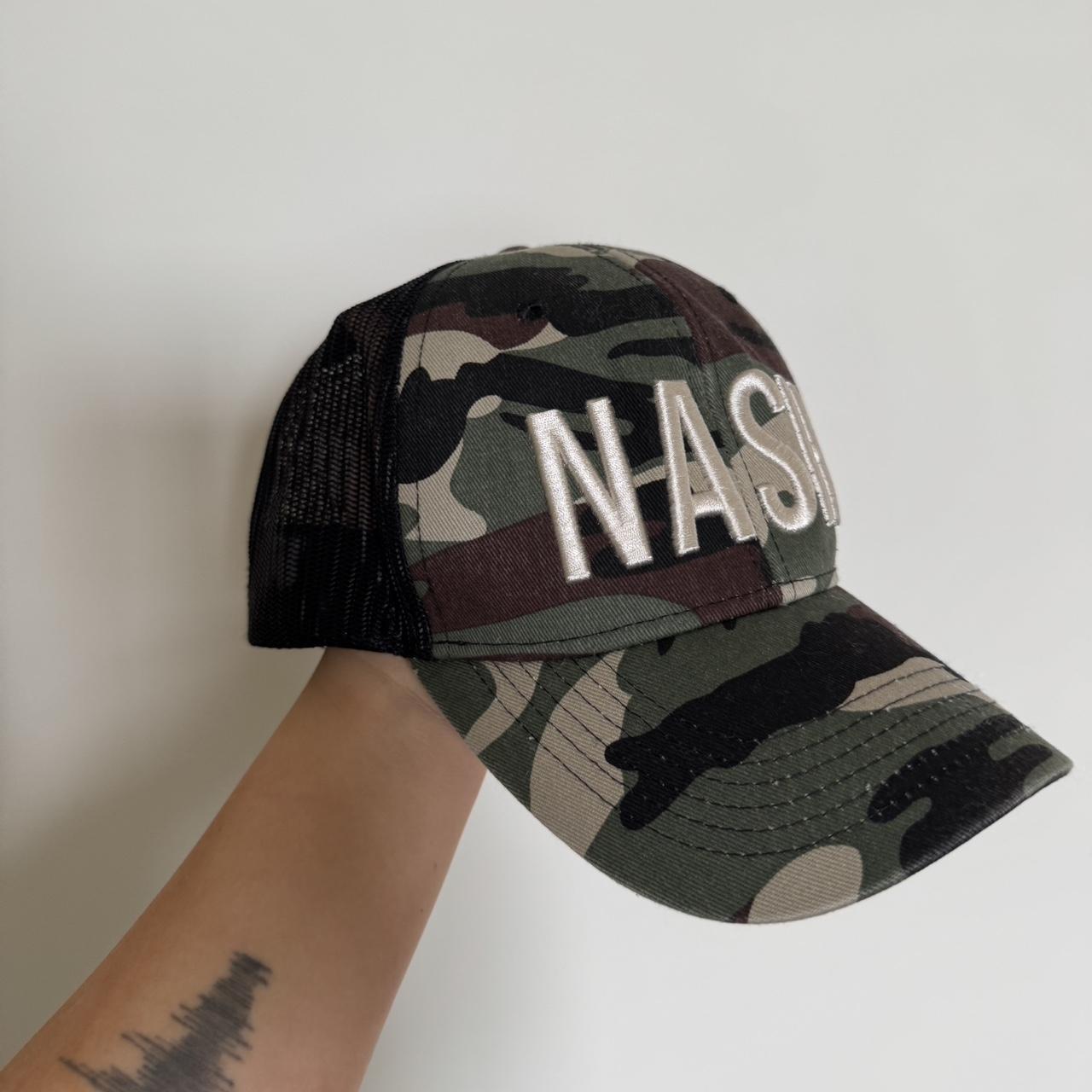 item listed by mayholla_
