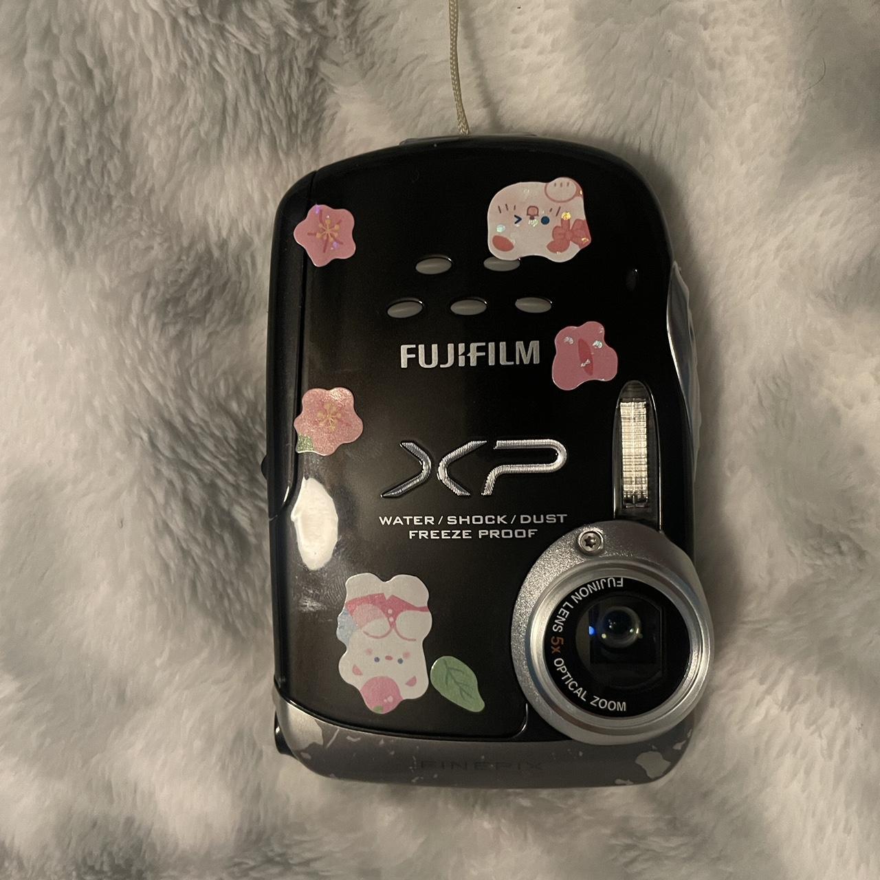 fujifilm finepix xp10 digital camera. The camera is... Depop