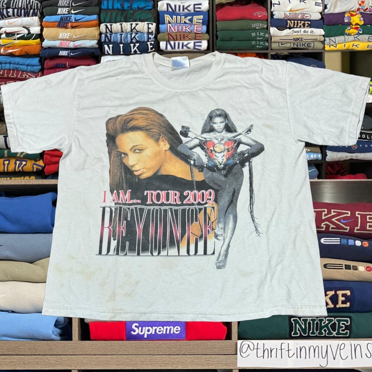 Shops 2009 Beyoncé Tour Shirt