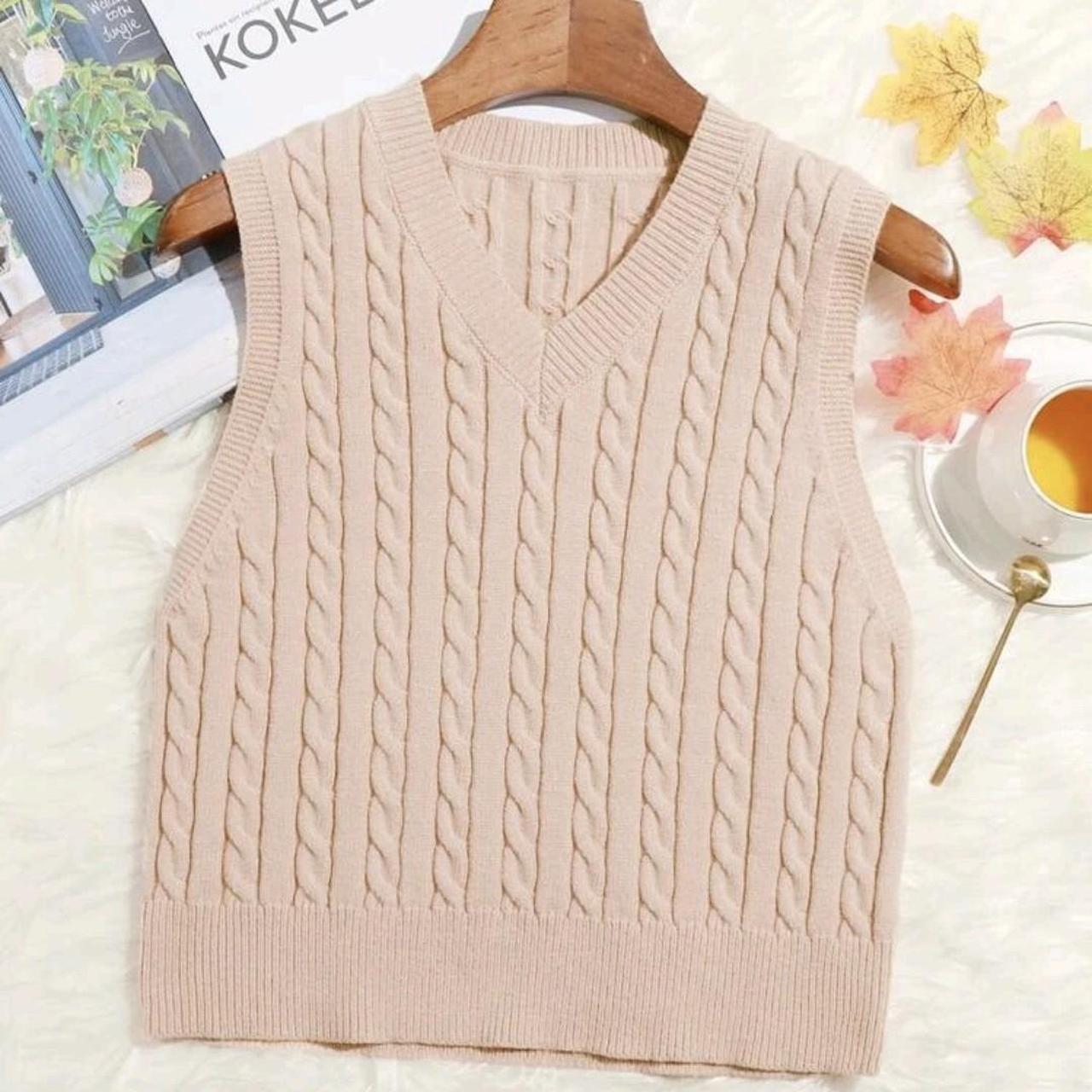 Cable Knitted Cropped Vest Beige