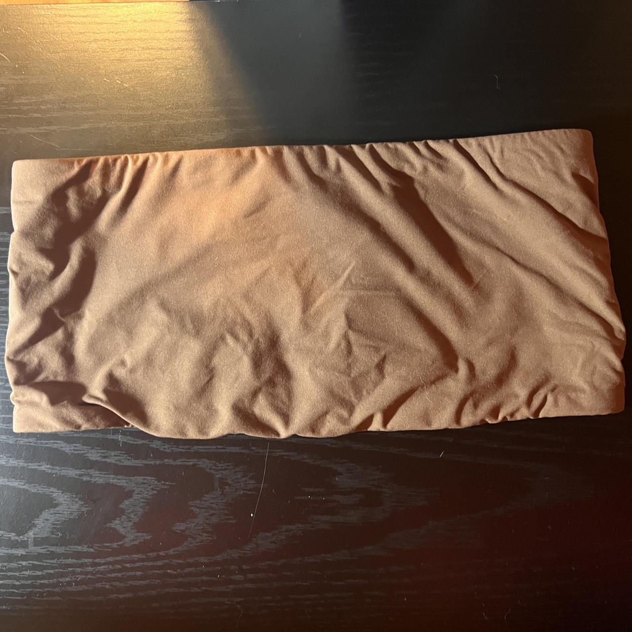 skims-bandeau-nwot-super-cute-soft-material-depop