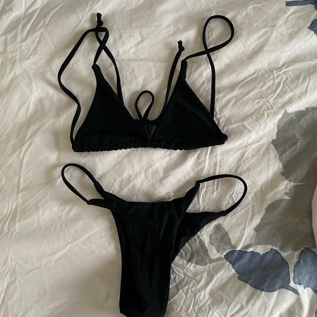 Zaful tie bikini set For the top, the string ties at... - Depop
