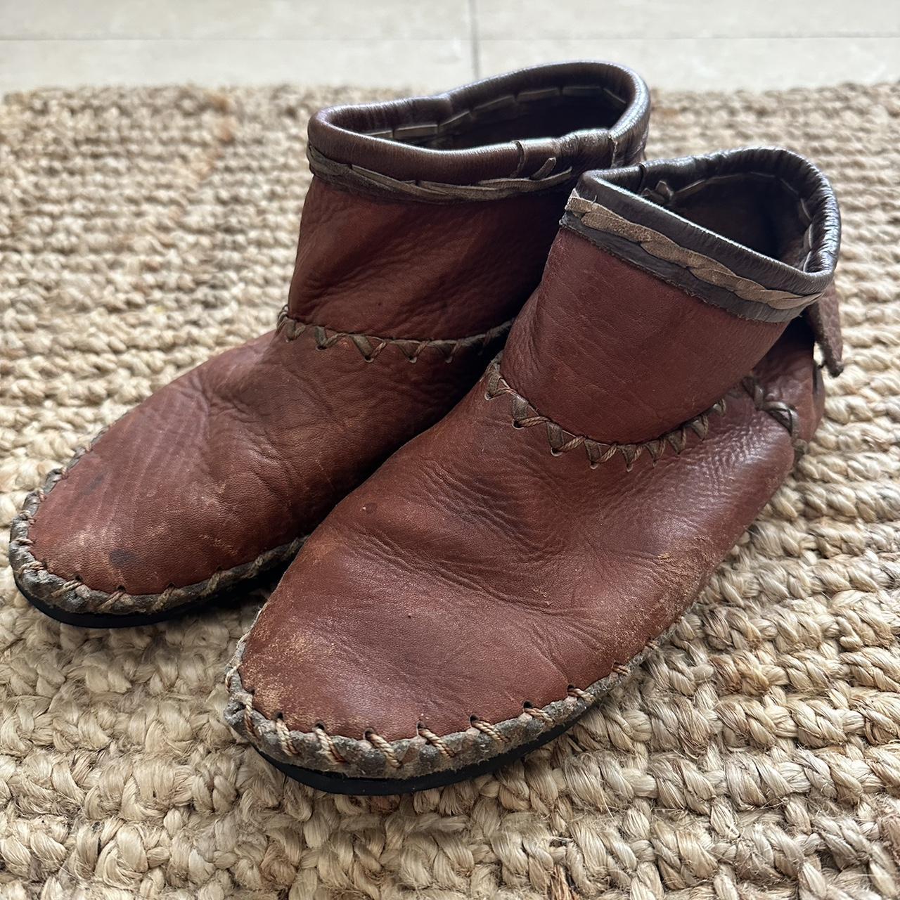 Beatrice Valenzuela Brown Leather Moccasins SZ