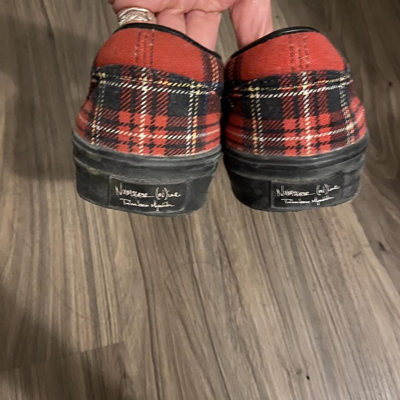 number(n)ine赤黒ブロックチェック柄スニーカー　宮下期 Number Nine 2005SS “Nightcrawler” Tartan Slip-On | Depop