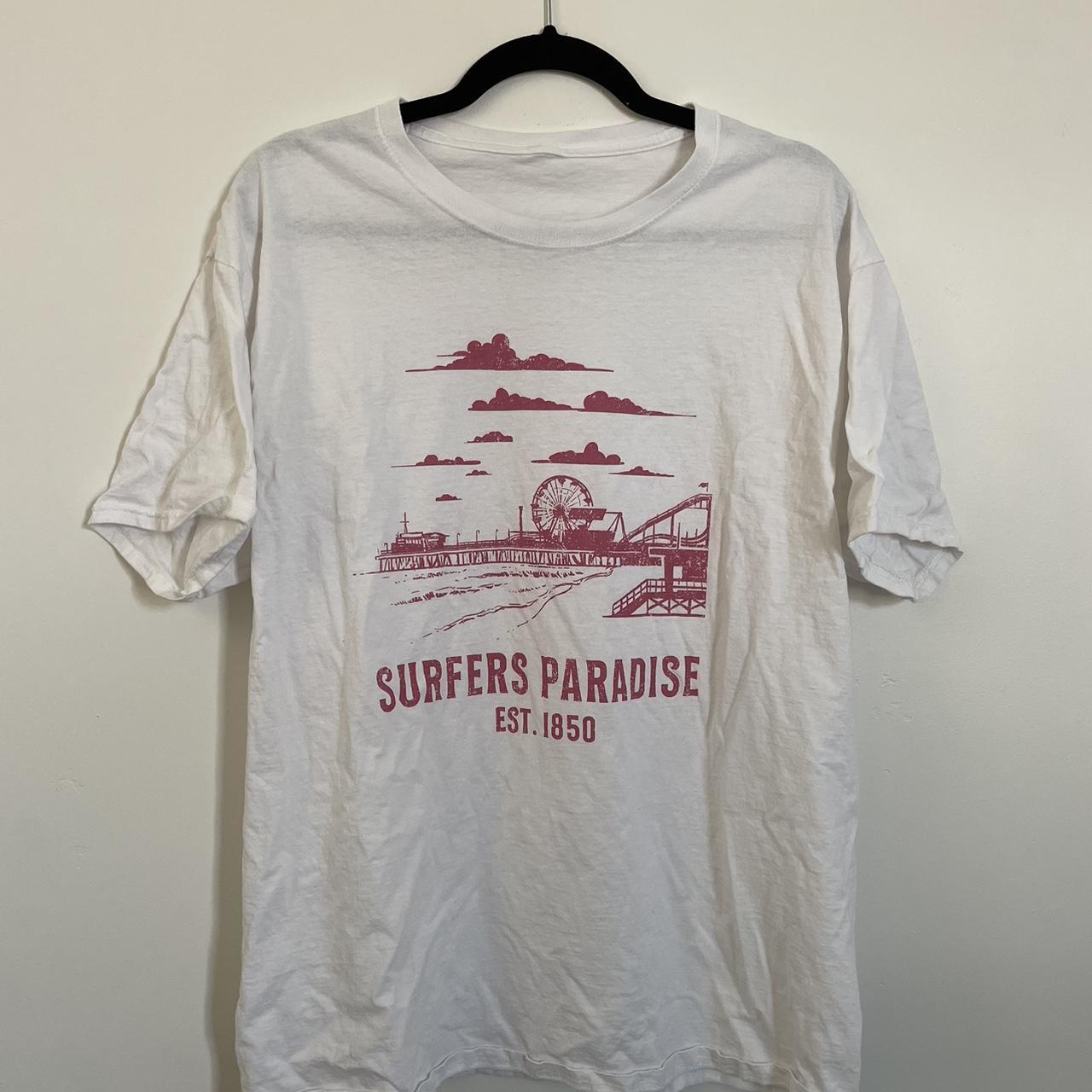 - White “surfers Paradise” T Shirt!! - Worn Once, - Depop