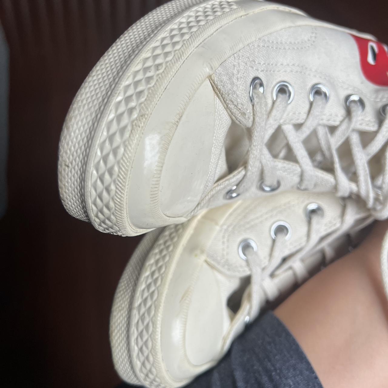 Comme des Garçons Play Women's Cream and Red Trainers (4)