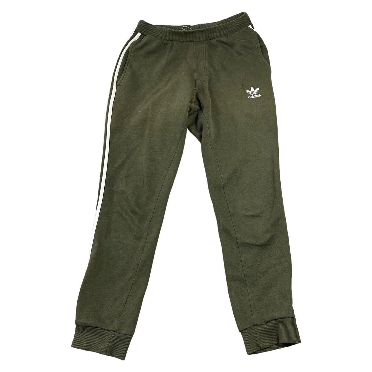 Khaki discount adidas bottoms